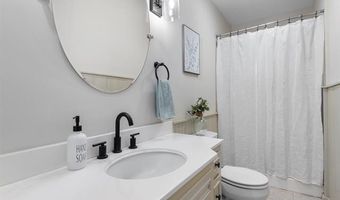 1336 Cherokee Hills Ct, Bartlesville, OK 74006