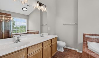 21776 LADYSLIPPER Sq, Ashburn, VA 20147