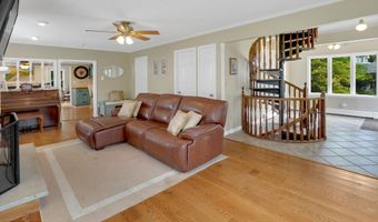 2230 Ramshorn Dr, Allenwood, NJ 08720