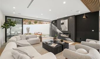 4551 Alonzo Ave, Encino, CA 91316