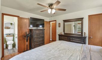 183 Sunrise Dr, Amherst, OH 44001