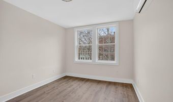 1821 T St NW, Washington, DC 20009