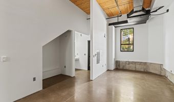 210 S Hamilton St, Madison, WI 53703