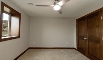 4825 Chainview Dr NW, Alexandria, MN 56308