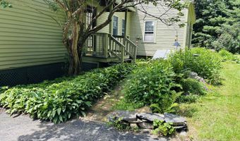 1012 West Rd, Belgrade, ME 04917