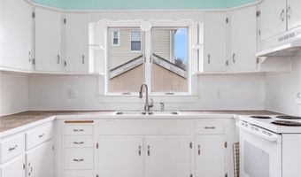 60 Fraser St, East Providence, RI 02914