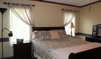 429 River Road Dr, Bogue Chitto, MS 39629