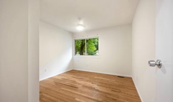 7614 HAMILTON SPRING Rd, Bethesda, MD 20817