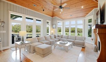 2 Fort Holmes Trl, Bald Head Island, NC 28461