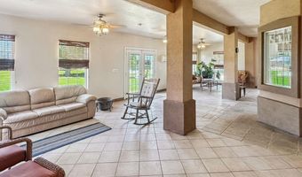808 E Chapman Rd, Carlsbad, NM 88220