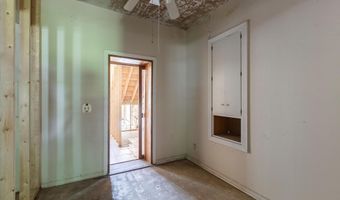 355 N 8th St, Arlington, NE 68002
