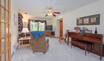 7 Robin Hill Ln, Athens, OH 45701