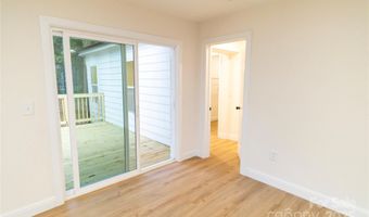 3501 Eastway Dr, Charlotte, NC 28205