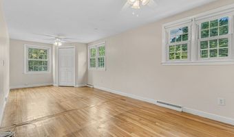 3 Russell Rd, Acton, MA 01720
