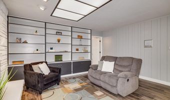 600 MANOR Ln, Cheyenne, WY 82009