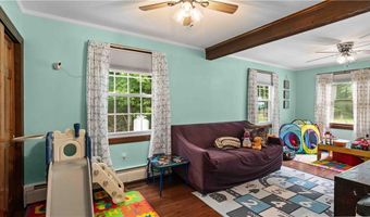48 Sandy Brook Rd, Glocester, RI 02857