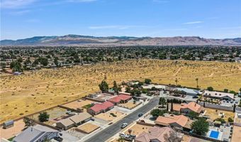 13931 Falling Leaf Rd, Apple Valley, CA 92307