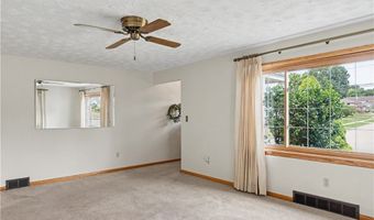 186 E Woodsdale Ave, Akron, OH 44301