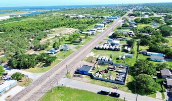 864 N Commercial St, Aransas Pass, TX 78336