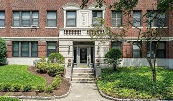 137 Englewood Ave 5, Boston, MA 02135