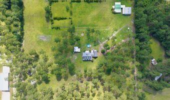 634 Alapaha River Dr, Alapaha, GA 31622