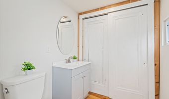 23 St Thomas St, Airville, PA 15203