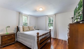 40 Wilson Ave, Bourne, MA 02532