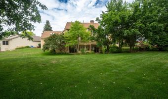 25047 W Palmer Ct, Antioch, IL 60002