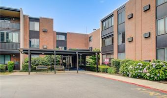 401 Bellevue Ave 214, Newport, RI 02840