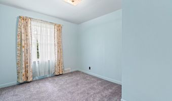 216 S Michigan Ave, Addison, IL 60101