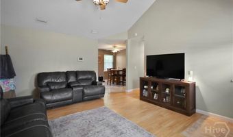 340 Hunters Branch Dr, Allenhurst, GA 31301
