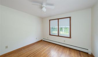 1189 Atwood Ave, Johnston, RI 02919