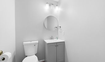24674 PEACH ORCHARD Ln, Aldie, VA 20105