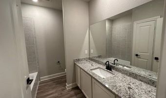 901 Calhoun Dr, Anna, TX 75409