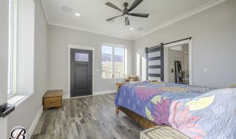 8877 Week Creek Rd, Casper, WY 82609