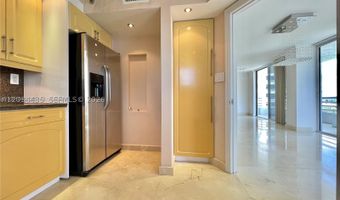 3300 NE 192nd St 1712, Aventura, FL 33180
