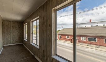 18 Cross St, Brighton, VT 05846