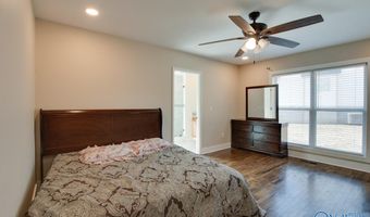 233 Carlin St, Albertville, AL 35951
