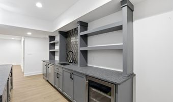 3874 Chapel Hill Ct, Bargersville, IN 46106