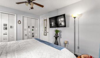 35 Kent Ave, Bridgeport, CT 06610