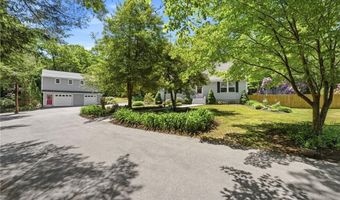 252 Wolf Rock Rd, Exeter, RI 02822