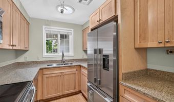 241 Clay St, Ashland, OR 97520