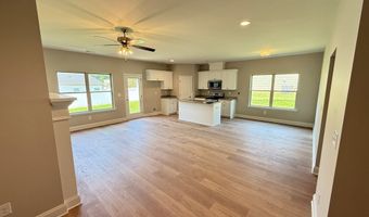 1001 Greenville St, Abbeville, SC 29620