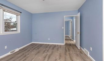 7 Elgin St B, Albany, NY 12205