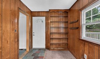 80 Stevens St, Andover, MA 01810