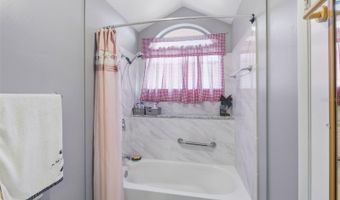 625 NORTHBRIDGE Dr, Altamonte Springs, FL 32714