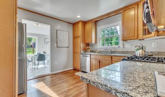 7540 PARK Ln, Annandale, VA 22003