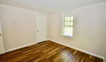 71 Baldwin Dr 71, Bangor, ME 04401