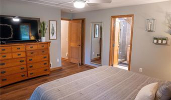 1804 Wildflower Ln NE, Alexandria, MN 56308