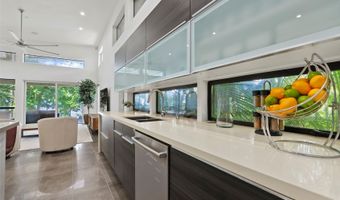 47-409 Kamehameha Hwy B, Kaneohe, HI 96744